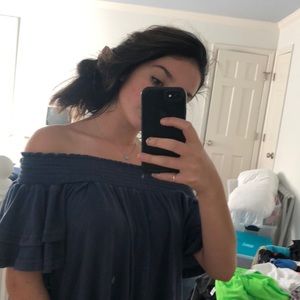 Off the sholder top